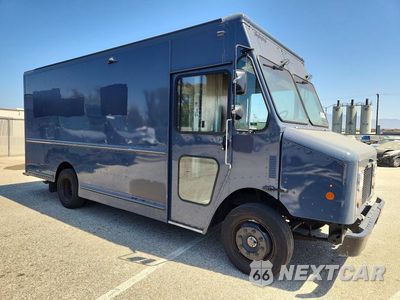 Czwarte zdjęcie samochodu z boku: 2020 FREIGHTLINER MT45G CHASSIS DELIVERY TRUCK VIN:4UZAC2EA6LCMK0112 - miniatura
