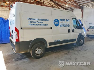 Trzecie zdjęcie samochodu z tyłu: 2025 RAM PROMASTER 2500 DELIVERY VAN VIN:3C6LRVCG3SE558984 - miniatura