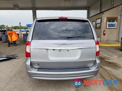 Zdjęcie 6 z 13 samochodu: 2016 CHRYSLER TOWN & COUNTRY TOURING VIN:2C4RC1BGXGR206179 - miniatura