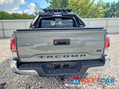 Zdjęcie 6 z 12 samochodu: 2023 TOYOTA TACOMA TRD OFF-ROAD VIN:3TMCZ5AN1PM629459 - miniatura