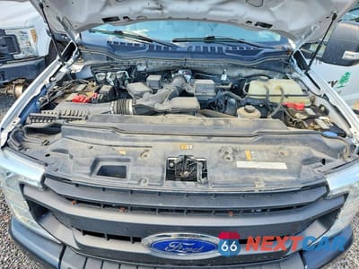 Zdjęcie 11 z 12 samochodu: 2022 FORD F350 SUPER DUTY VIN:1FT8W3B68NEE41440 - miniatura