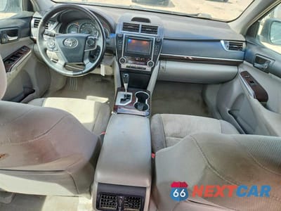 Zdjęcie 8 z 12 samochodu: 2012 TOYOTA CAMRY XLE VIN:4T4BF1FK4CR190325 - miniatura