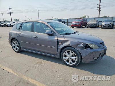 Czwarte zdjęcie samochodu z boku: 2007 MAZDA 3 HATCHBACK VIN:JM1BK343771765512 - miniatura