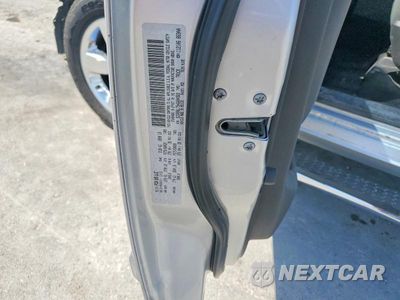Zdjęcie 12 z 12 samochodu: 2017 RAM 1500 SLT VIN:3C6RR6LT5HG604969 - miniatura