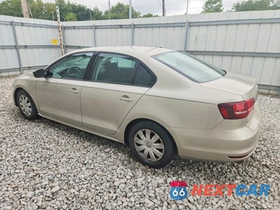 Drugie zdjęcie samochodu z przodu: 2016 VOLKSWAGEN JETTA S VIN:3VW267AJ2GM218310 - miniatura