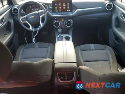 Zdjęcie 8 z 14 samochodu: 2026 CHEVROLET BLAZER 2LT VIN:3GNKBCR4XTS183132 - miniatura