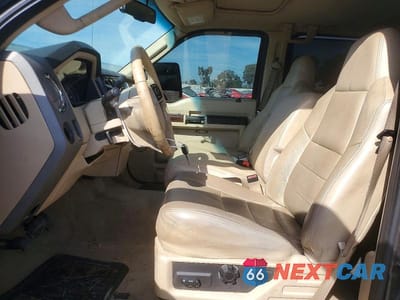 Zdjęcie 7 z 12 samochodu: 2008 FORD F250 SUPER DUTY VIN:1FTSW21R18EA03956 - miniatura