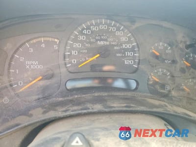 Zdjęcie 9 z 12 samochodu: 2005 GMC NEW SIERRA C3500 VIN:1GDJC34265E200105 - miniatura