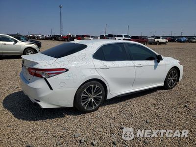 Trzecie zdjęcie samochodu z tyłu: 2020 TOYOTA CAMRY SE VIN:4T1G11AK6LU506832 - miniatura