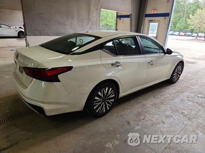 Trzecie zdjęcie samochodu z tyłu: 2025 NISSAN ALTIMA SV VIN:1N4BL4DV4SN303615 - miniatura
