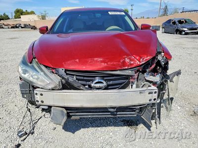 Piąte zdjęcie samochodu w środku: 2017 NISSAN ALTIMA 2.5 SL VIN:1N4AL3AP1HC297210 - miniatura