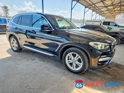 Czwarte zdjęcie samochodu z boku: 2019 BMW X3 SDRIVE30I VIN:5UXTR7C54KLF32468 - miniatura
