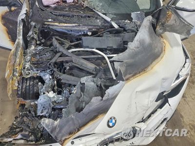 Zdjęcie 12 z 14 samochodu: 2018 BMW X1 XDRIVE28I VIN:WBXHT3C36J5F89972 - miniatura