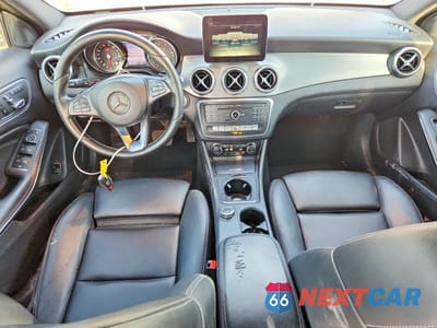 Zdjęcie 8 z 14 samochodu: 2018 MERCEDES-BENZ GLA 250 VIN:WDCTG4EB3JJ369838 - miniatura