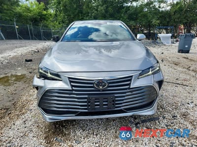 Piąte zdjęcie samochodu w środku: 2019 TOYOTA AVALON LIMITED VIN:4T1BZ1FB0KU026778 - miniatura