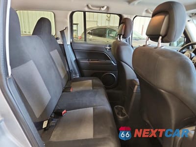 Zdjęcie 10 z 12 samochodu: 2011 JEEP PATRIOT SPORT VIN:1J4NF1GB4BD274308 - miniatura