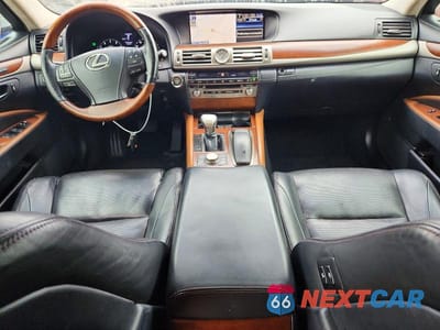 Zdjęcie 8 z 12 samochodu: 2014 LEXUS LS 460L VIN:JTHGL1EF3E5053065 - miniatura