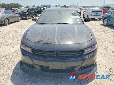 Piąte zdjęcie samochodu w środku: 2017 DODGE CHARGER SE VIN:2C3CDXBG7HH612275 - miniatura