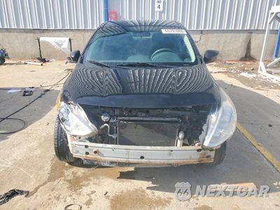 Piąte zdjęcie samochodu w środku: 2015 NISSAN VERSA 1.6 SV VIN:3N1CN7AP5FL851745 - miniatura