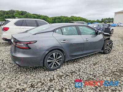 Trzecie zdjęcie samochodu z tyłu: 2019 NISSAN MAXIMA 3.5 S VIN:1N4AA6AV6KC377731 - miniatura