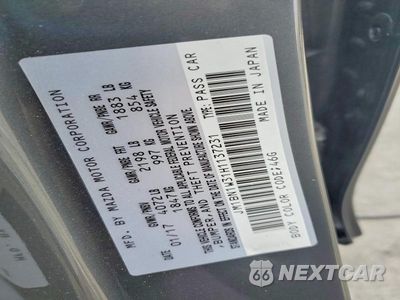 Zdjęcie 12 z 12 samochodu: 2017 MAZDA 3 GRAND TOURING VIN:JM1BN1W31H1137231 - miniatura
