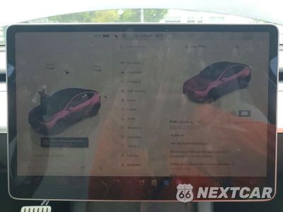 Zdjęcie 9 z 13 samochodu: 2024 TESLA MODEL Y VIN:7SAYGDEF5RF027229 - miniatura