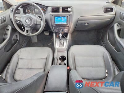 Zdjęcie 8 z 12 samochodu: 2012 VOLKSWAGEN JETTA SE VIN:3VWDP7AJ0CM403519 - miniatura