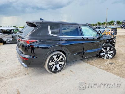Trzecie zdjęcie samochodu z tyłu: 2025 MITSUBISHI OUTLANDER SE VIN:JA4J3VA8XSZ051902 - miniatura