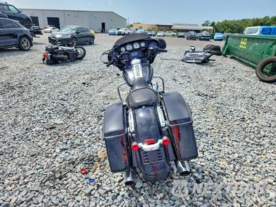 Czwarte zdjęcie samochodu z boku: 2019 HARLEY-DAVIDSON FLHX VIN:1HD1KBC12KB672307 - miniatura