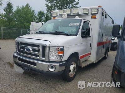 2017 FORD ECONOLINE E450 SD AMBULANCE 1FDXE4FS4HDC32407 - główne zdjęcie licytacji z USA - miniatura