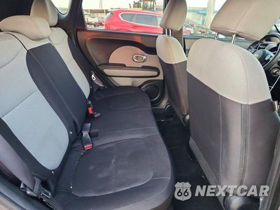 Zdjęcie 10 z 12 samochodu: 2015 KIA SOUL BASE VIN:KNDJN2A28F7120890 - miniatura