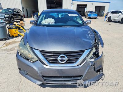 Piąte zdjęcie samochodu w środku: 2017 NISSAN ALTIMA 2.5 SR VIN:1N4AL3AP9HC495078 - miniatura