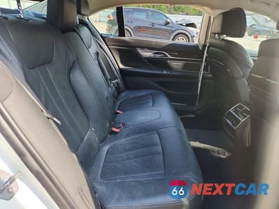 Zdjęcie 10 z 12 samochodu: 2019 BMW 740 XI VIN:WBA7E4C57KGV70499 - miniatura