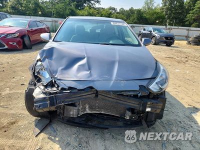 Piąte zdjęcie samochodu w środku: 2017 HYUNDAI ACCENT SE VIN:KMHCT4AE8HU224574 - miniatura