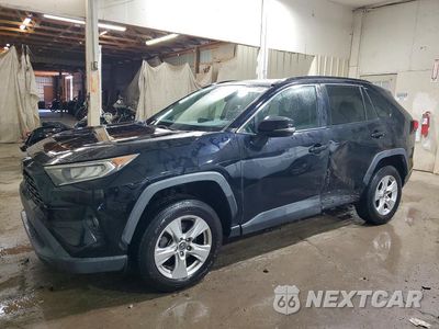 2019 TOYOTA RAV4 XLE 2T3W1RFV8KW014385 - główne zdjęcie licytacji z USA - miniatura