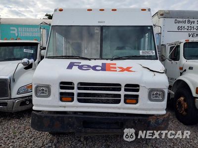 Piąte zdjęcie samochodu w środku: 2011 FREIGHTLINER MT55 CHASSIS DELIVERY TRUCK VIN:4UZAARDU5BCBE5291 - miniatura