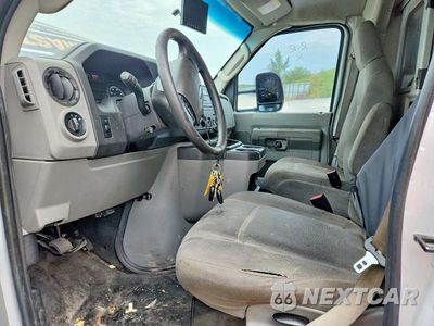 Zdjęcie 7 z 13 samochodu: 2018 FORD ECONOLINE E350 SUPER DUTY CUTAWAY VAN VIN:1FDWE3F65JDC26467 - miniatura