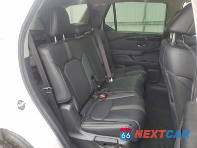 Zdjęcie 11 z 13 samochodu: 2025 HONDA PILOT TOURING VIN:5FNYG1H78SB120347 - miniatura