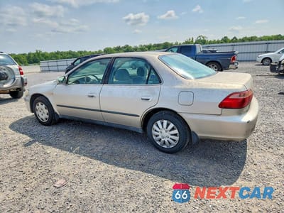 Drugie zdjęcie samochodu z przodu: 1998 HONDA ACCORD LX VIN:1HGCG5642WA197273 - miniatura