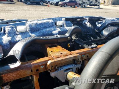 Zdjęcie 9 z 13 samochodu: 2024 CHEVROLET BLAZER 2LT VIN:3GNKBHR44RS125247 - miniatura