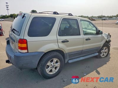 Trzecie zdjęcie samochodu z tyłu: 2005 FORD ESCAPE XLT VIN:1FMYU93125KD74746 - miniatura