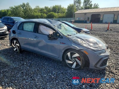 Czwarte zdjęcie samochodu z boku: 2024 VOLKSWAGEN GTI S VIN:WVWGA7CD5RW116940 - miniatura