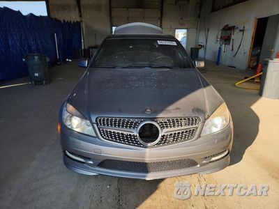 Piąte zdjęcie samochodu w środku: 2011 MERCEDES-BENZ C 350 VIN:WDDGF5GB7BR136079 - miniatura