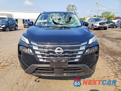 Piąte zdjęcie samochodu w środku: 2024 NISSAN ROGUE SV VIN:JN8BT3BB9RW446825 - miniatura