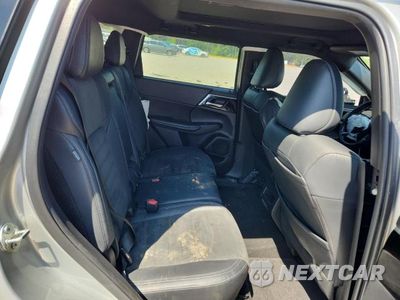 Zdjęcie 11 z 14 samochodu: 2022 MITSUBISHI OUTLANDER SE VIN:JA4J3UA85NZ063356 - miniatura