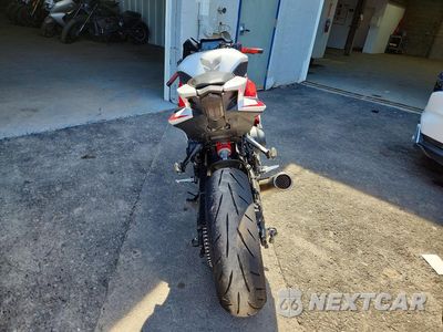 Czwarte zdjęcie samochodu z boku: 2025 YAMAHA YZF890 VIN:JYARNA3E2SA000953 - miniatura