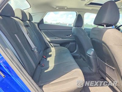 Zdjęcie 10 z 12 samochodu: 2021 HYUNDAI ELANTRA SEL VIN:5NPLN4AGXMH029077 - miniatura