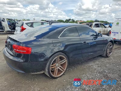 Trzecie zdjęcie samochodu z tyłu: 2010 AUDI A5 PRESTIGE VIN:WAUVFAFR7AA006757 - miniatura
