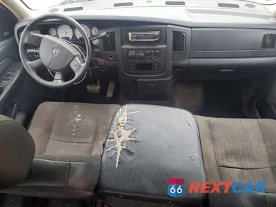 Zdjęcie 8 z 12 samochodu: 2004 DODGE RAM 1500 ST VIN:1D7HA18D04S703000 - miniatura