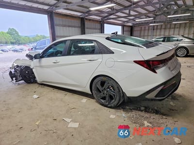 Drugie zdjęcie samochodu z przodu: 2026 HYUNDAI ELANTRA SEL SPORT VIN:KMHLM4DG8TU234864 - miniatura